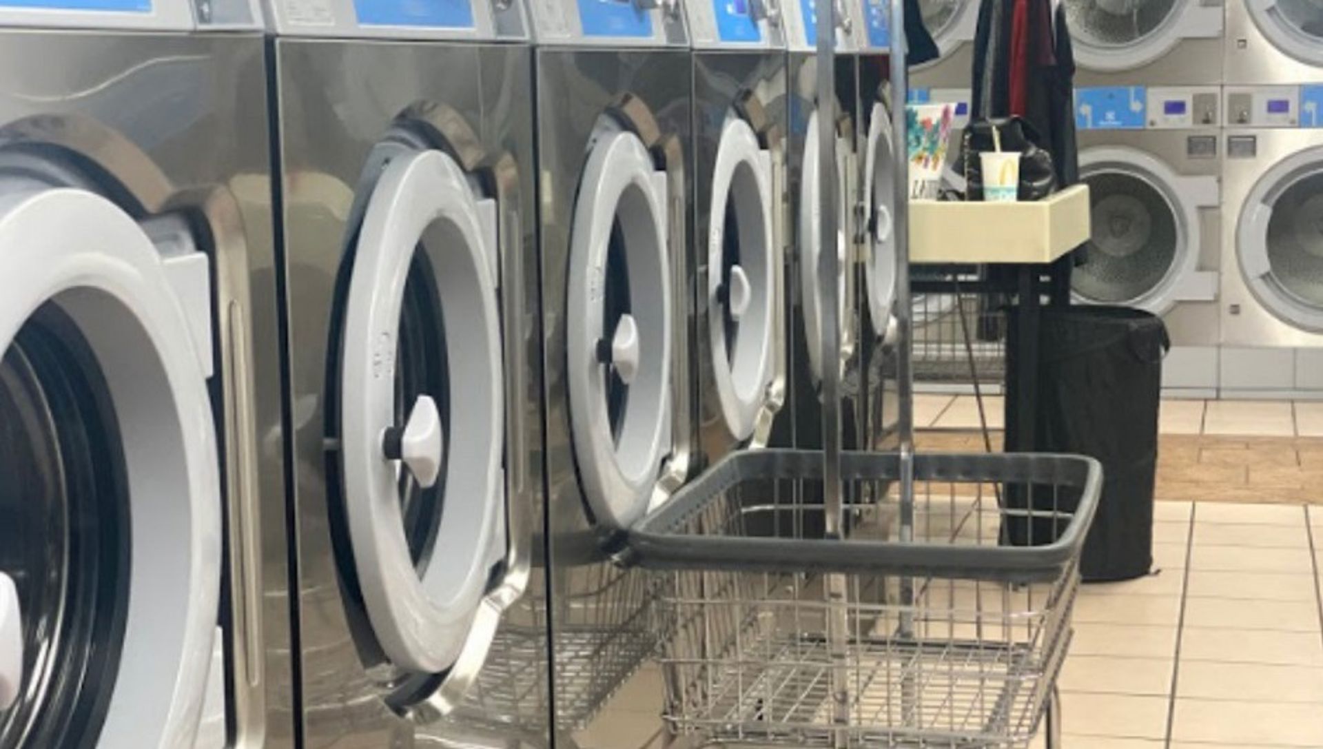 Laundromat Near Hollister