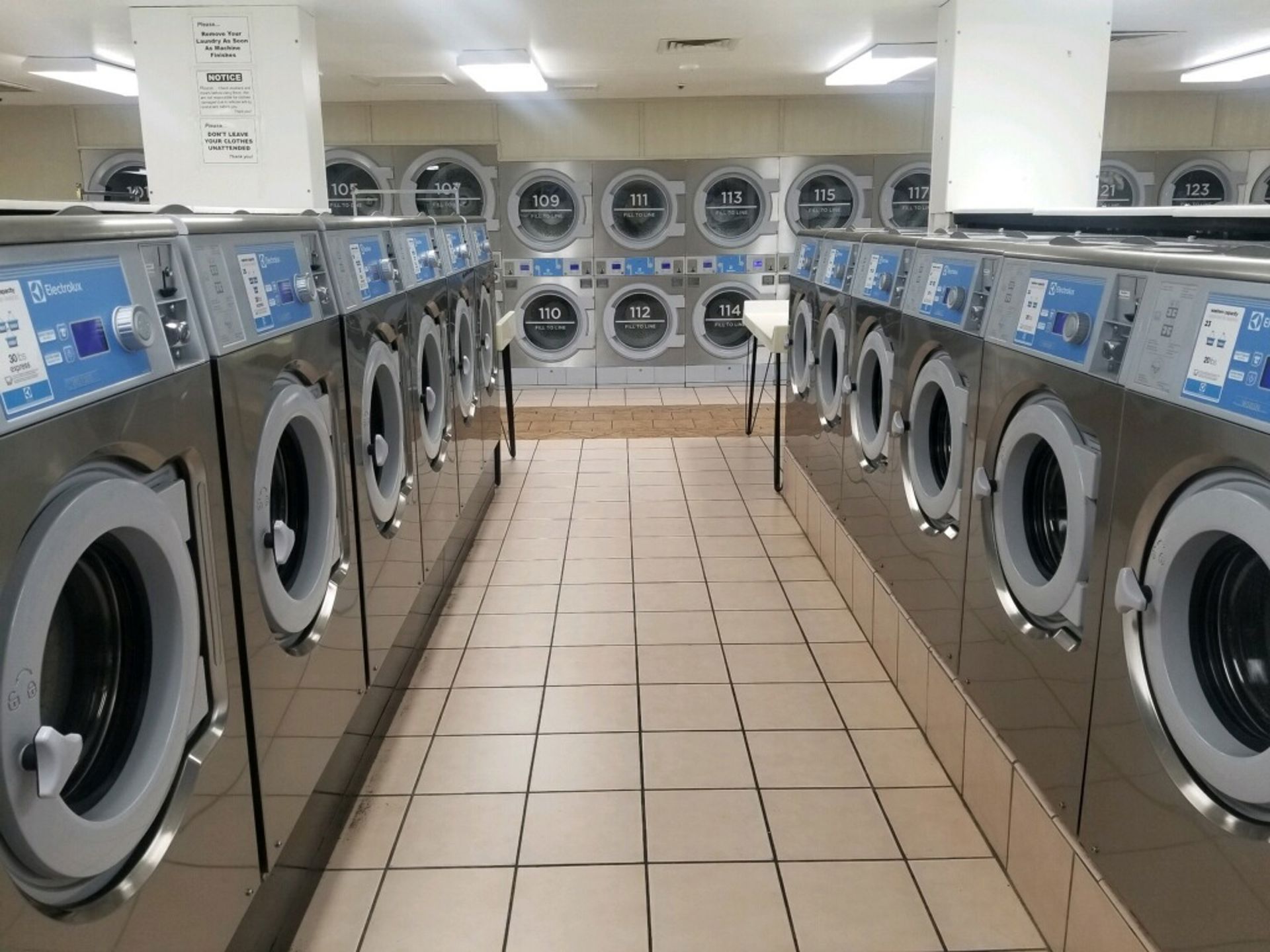Servicio De Lavandería En 65739, MO