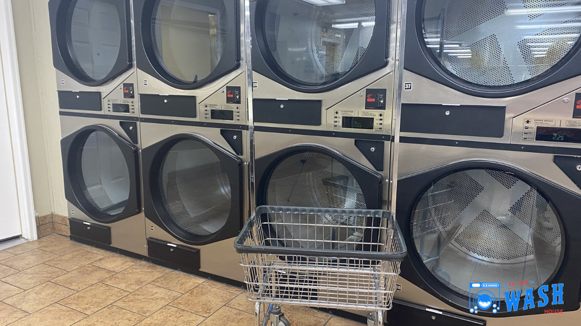 Self Serve Laundromat Services In 65672, MO